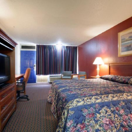 Americas Best Value Inn Weatherford Экстерьер фото