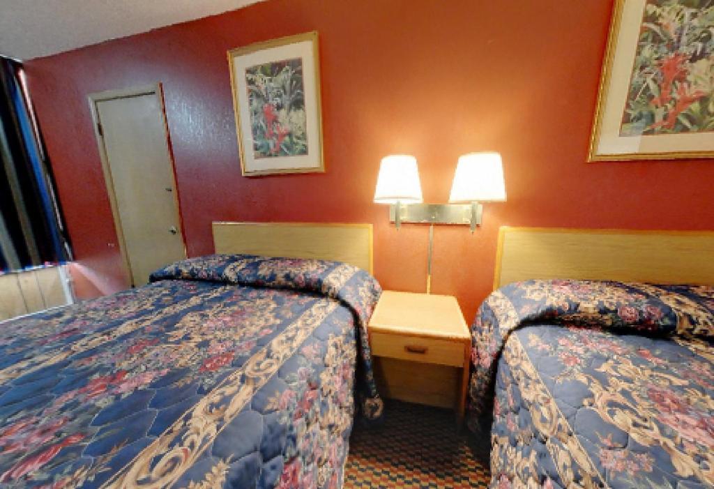Americas Best Value Inn Weatherford Номер фото